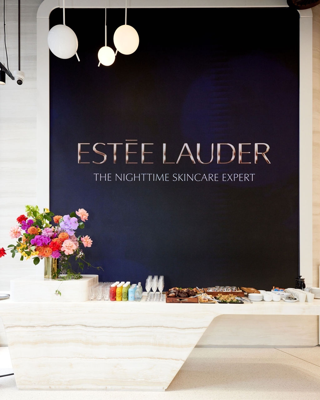 Lotte Duty Free Estee Lauder Showroom